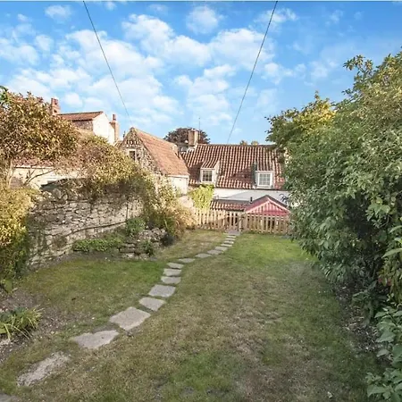 Holiday home Darla *